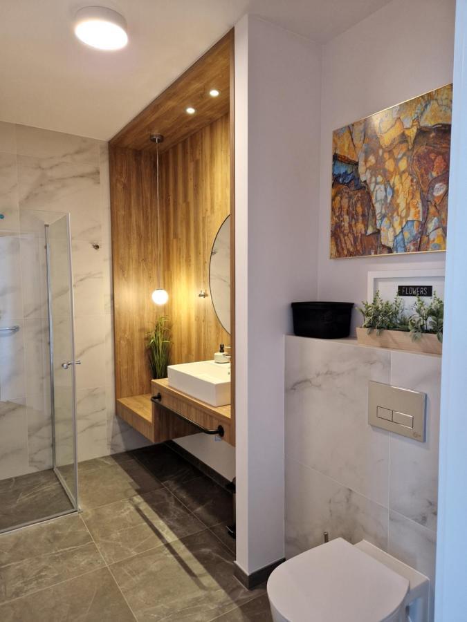 Apartamenty Szafirowe W Mielnie ミエルノ エクステリア 写真